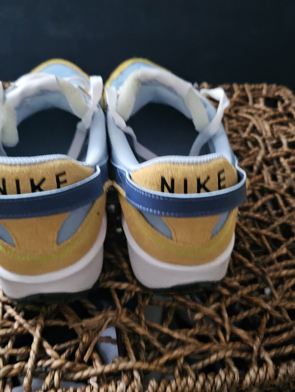 Nike Light Blue, Mustard & Navy Retro Runner Sneakers Mens 11 - Picture 3 of 5